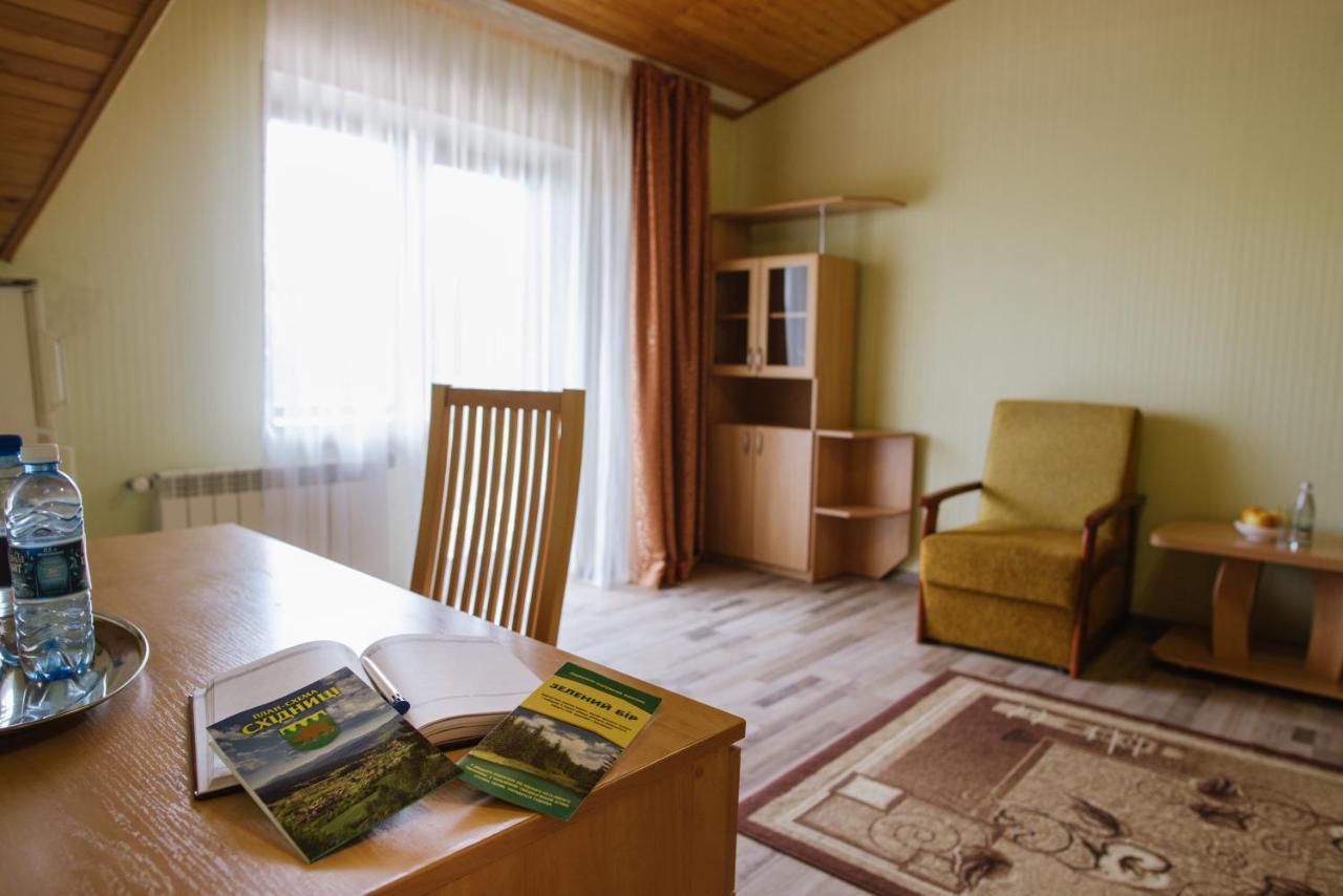 Zelenyy Bir Hotel Skhidnytsia Exterior photo